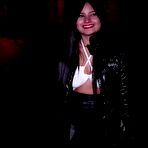 Fourth pic of Sofia Mayers parades her PLUGGED ASS around the streets of Madrid! Anal fun :-D - AmateurPorn