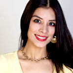 First pic of Kobna Jones Rubs her Pussy