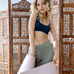 First pic of Francheska Slim Natural Girl