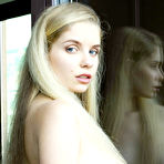 First pic of Amour in The Balcony at DeNudeArt - Cherry Nudes