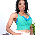 First pic of 50 Plus MILFs - Raven Swallowz - Wife and mom Raven gives herself some afternoon delight
