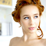 Third pic of Dreamy Lila Rouge