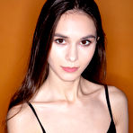 First pic of Leona Mia Yellow Room