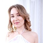 Second pic of Karupspc.com | Luna's Little Lips