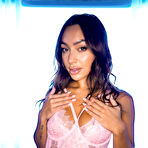 First pic of Massaging Super Hot Sisi Rose