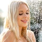 Second pic of Lil Icey Enjoys an Outdoor Shower