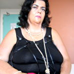 First pic of Mature Margarita loves playing with her toys. &ndash; UK Wives Pics