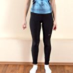 First pic of Flexible black-haired amateur with big boobs frees her beaver from yoga pants - Nude Women Pics