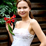 First pic of Yenn Cat in Garden Paradise at Met Art - Free Naked Picture Gallery at Nudems