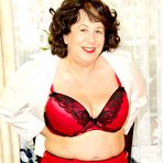 Second pic of Fat Old Wife Strips To Show Slutty Lingerie &ndash; UK Wives Pics