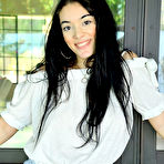 First pic of Violet Smith Fucks a Big Banana