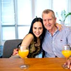 First pic of Alice Hernandez - Oldje | BabeSource.com