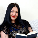 First pic of Vanessa Vaughn Fucks a Toy