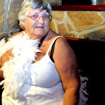 First pic of UK Grandma Strips In A Pub &ndash; UK Wives Pics