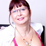 Second pic of Sexy British Mature With Glasses Teases The Camera &ndash; UK Wives Pics