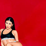 Second pic of Queenie Sateen Hot Bikini Babe