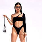 Third pic of Queenie Sateen Hot Bikini Babe