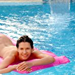 Second pic of Suzanna Pink Lilo - Nude Girls Alert