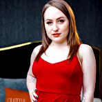 First pic of Lizzie Love - FreeUse Milf | BabeSource.com