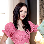 First pic of Sasha Jane nude in erotic PRESENTING SASHA JANE gallery - MetArt.com