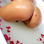 Third pic of Fake tit Milf Shalna fucks her pussy in the hot tub &ndash; Bare Milfs