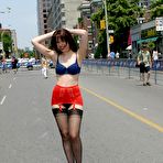 Fourth pic of Girdle strut outside &ndash; Bare Milfs