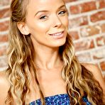 First pic of Sexy Nurse Milf selfie of her covered in my cum &ndash; Bare Milfs