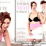 Fourth pic of Liza Cute is a 38 year old mom that gets fucked by her toyboy fitness instructor - Mature.nl