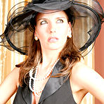 First pic of Lady Diana in elegant and sexy Glamour Style