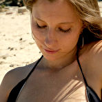 Fourth pic of Julie Bernal Dirty Beach Great Gf Zishy - Hot Girls And Naked Babes at HottyStop.com