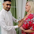 First pic of British granny gets pounded by Indian Student&rsquo;s Dick and then spunked on &ndash; Bare Milfs