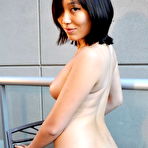 Fourth pic of Sexy Asian beauty dropping her g-string to show her treasures