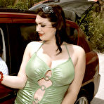 Third pic of Scoreland2 - Cassandra Calogera, Rocco Reed - Lose your load on the road