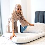 First pic of Aaliyah Yasin - Hijab Hookup | BabeSource.com