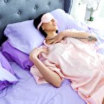 Second pic of Blaire Johnson - Perv Mom | BabeSource.com