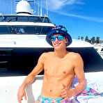 First pic of Aussie Speedo Guy is a Bisexual Aussie Guy who loves speedos.