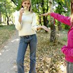 Third pic of :: www.Lauraloveskatrina.com ::