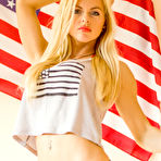 Second pic of MyLegsParadise - Cherry Law in jeans