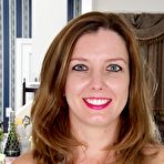 First pic of Charming Deliliah Stevenson likes getting naked on the cam spreading her muff