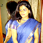 Second pic of Pretty Indian girl sets her natural tits free of traditional clothing