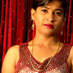First pic of Indian MILF with short hair shows her gaped pussy during solo action