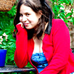 First pic of Young amateur girl Nikki S shows off her fat rolls after undressing outside