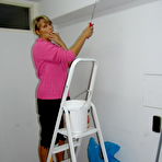 First pic of Mature amateur Sweet Susi smokes and gets naked while doing some painting