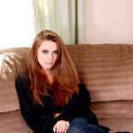 First pic of Barefoot country girl puts down her guitar and exposes her bra