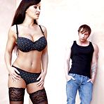 Second pic of Gorgeous MILF with big round bosoms Lisa Ann seduces a younger guy