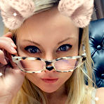 Third pic of Meet Madden in Work Day Feelz - Free Nude Gallery at Bunny Lust