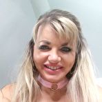Third pic of Vicky Vette Vicky at home