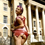 Second pic of Bubble Butt Venus Holiday Cake Zishy - Hot Girls And Naked Babes at HottyStop.com