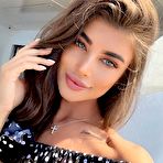 Third pic of 10 PERFECT SELFIES BY NIKA MARIANA &ndash; Tabloid Nation