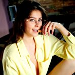 First pic of Foxy Alissa Want To Play - Nude Girls Alert